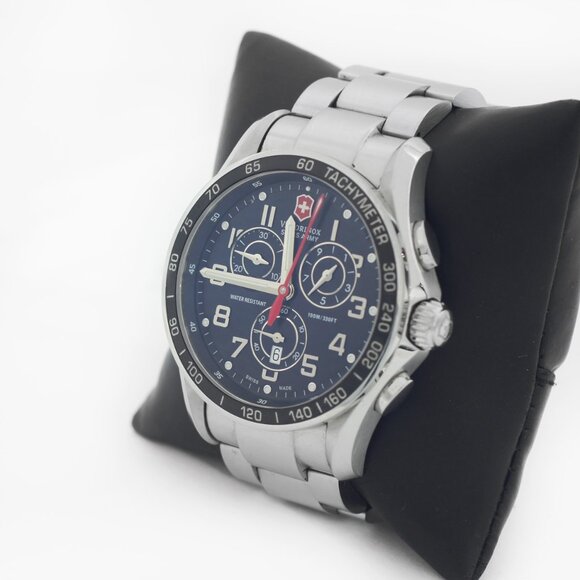 VICTORINOX Swiss Army Chronograph Date Watch - Picture 2 of 6